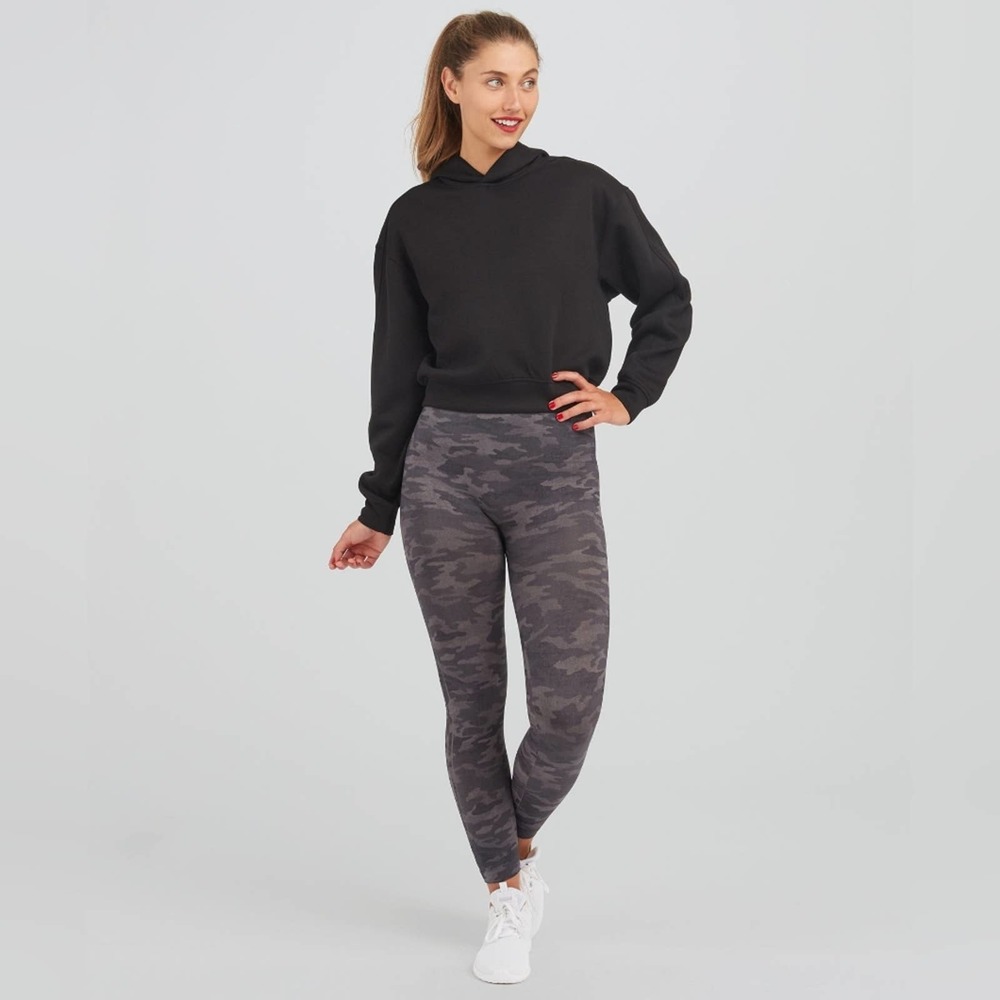 SPANX Look at Me Now Seamless Leggings Size Large